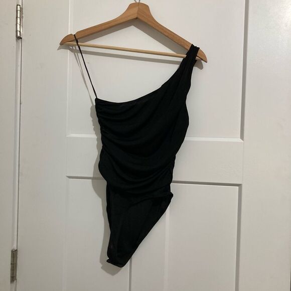 NWT Free People bodysuit black One shoulder Small - Picture 3 of 3